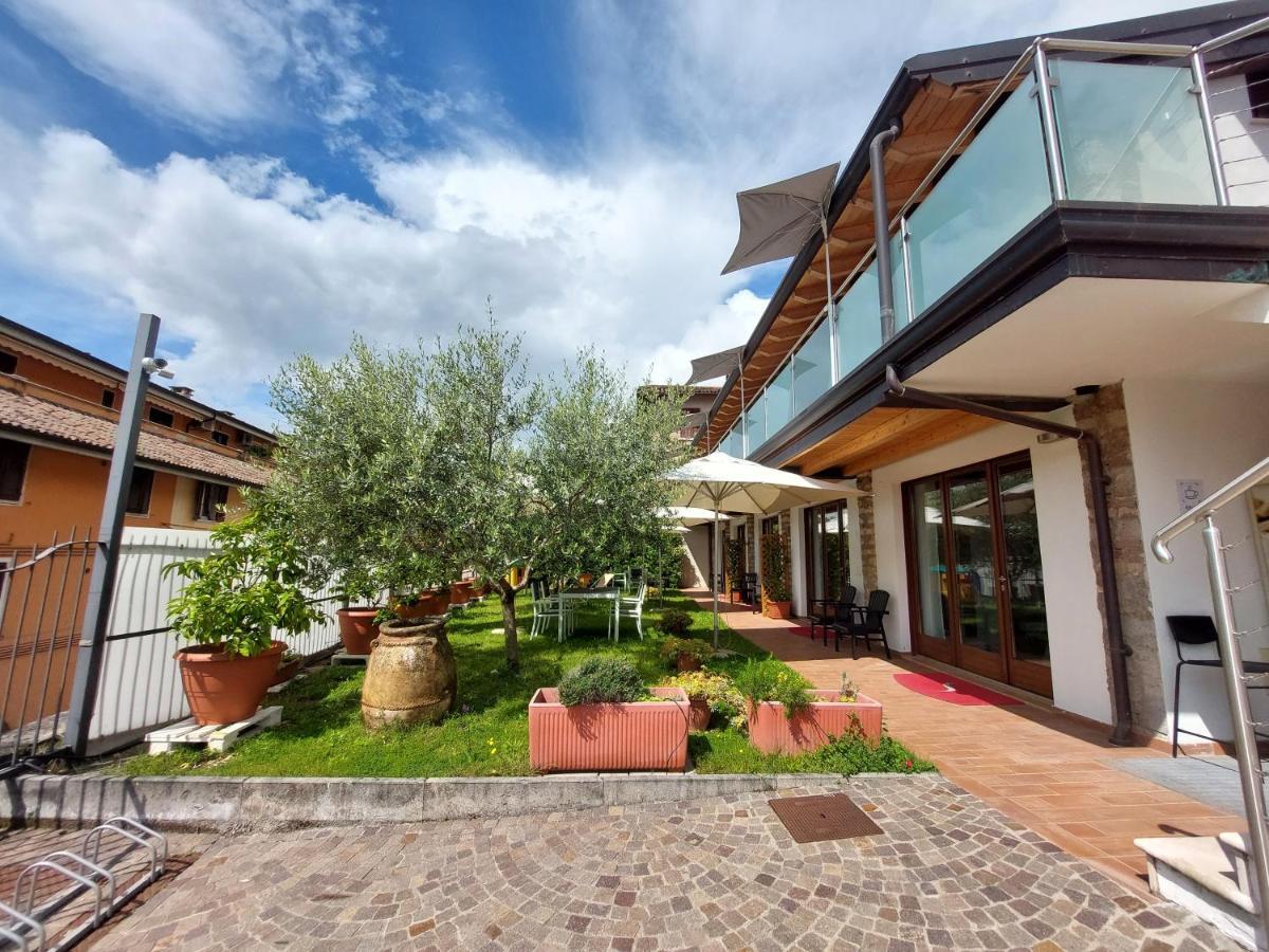 Pizzocolo Resort Fasano Gardone Riviera Extérieur photo