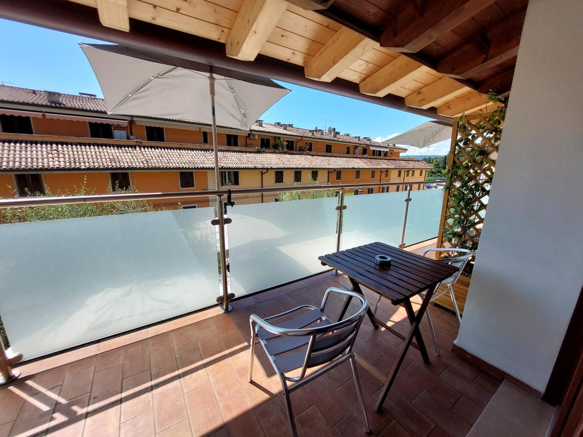 Pizzocolo Resort Fasano Gardone Riviera Extérieur photo