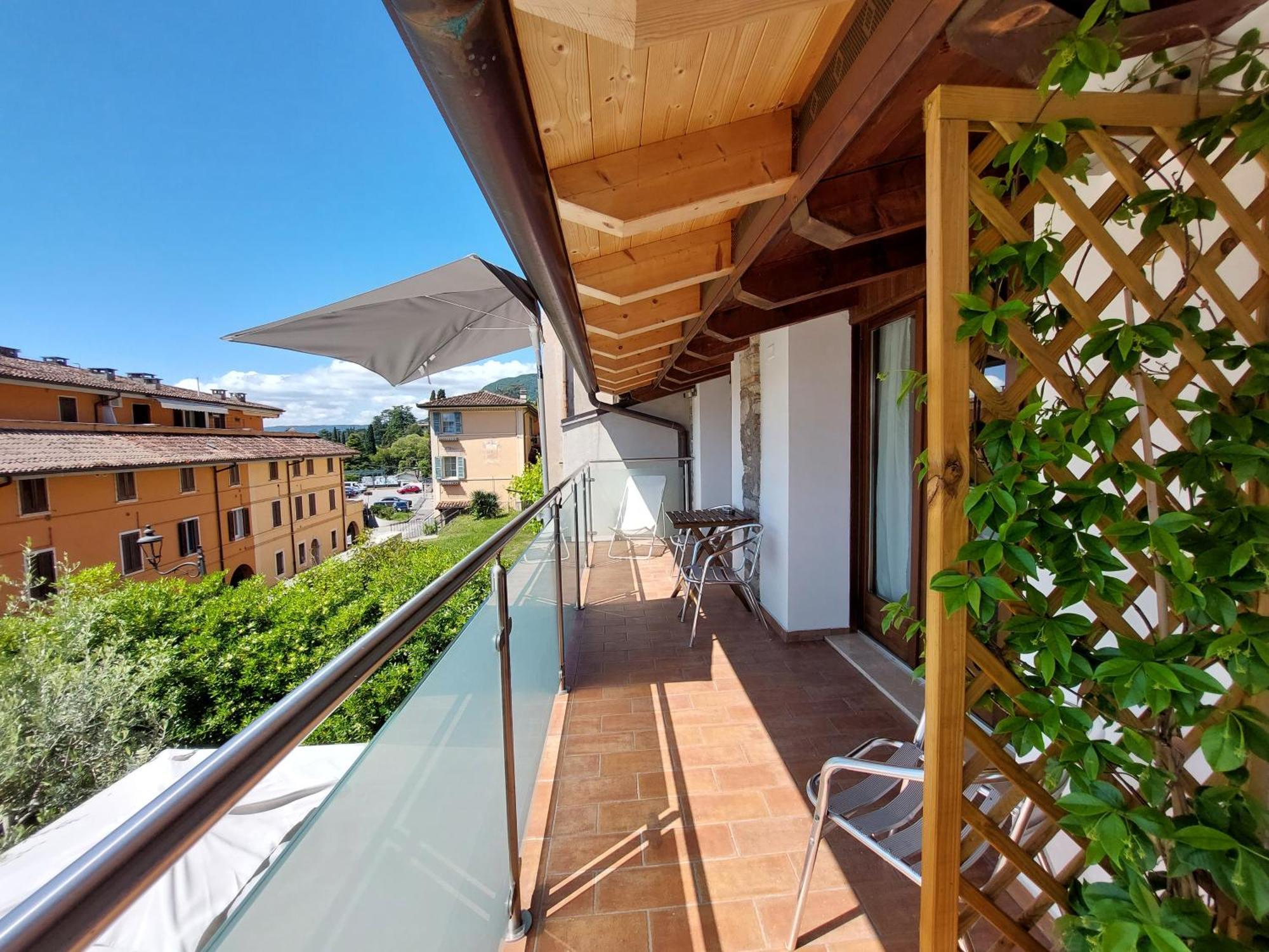 Pizzocolo Resort Fasano Gardone Riviera Extérieur photo