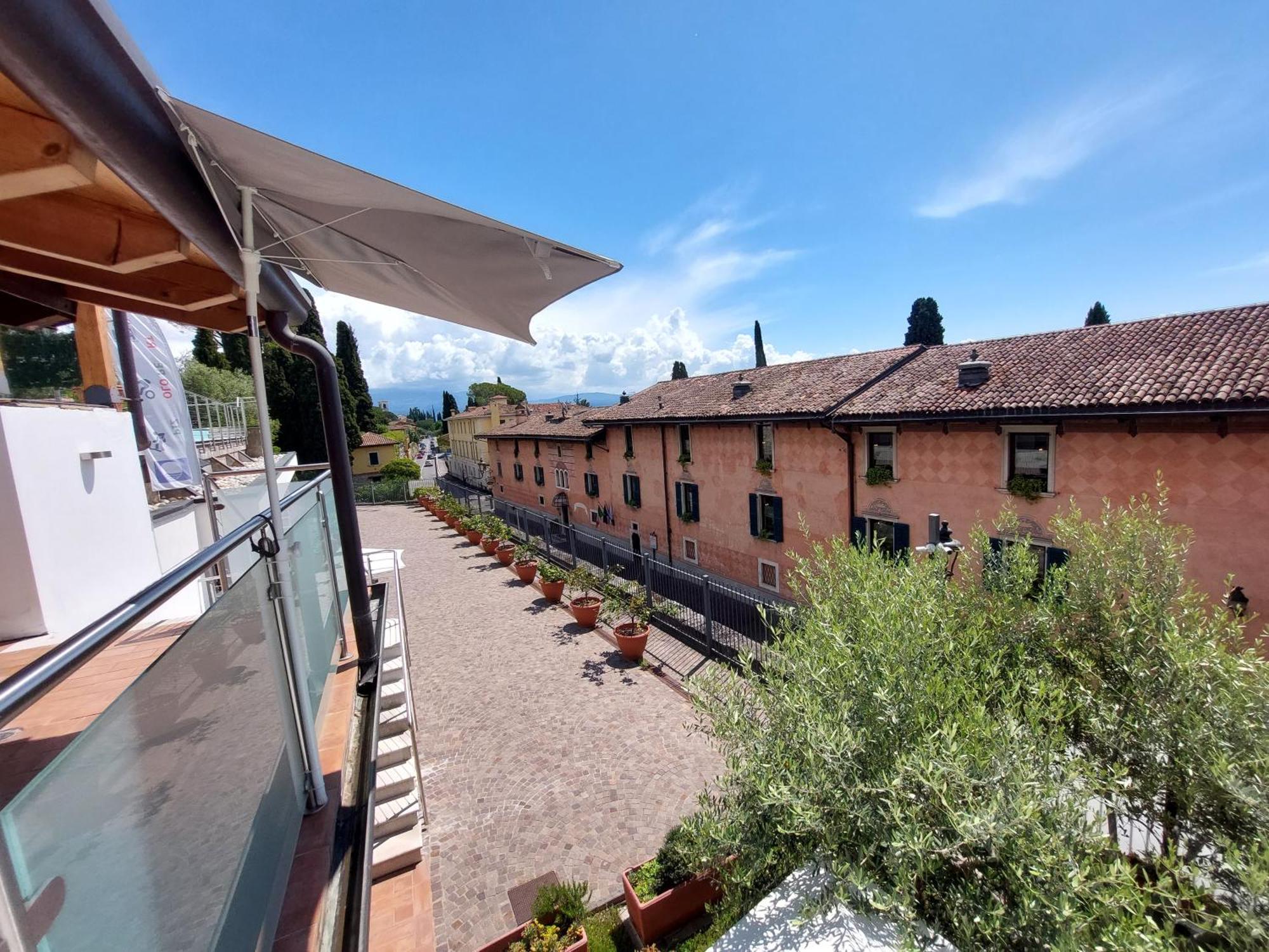 Pizzocolo Resort Fasano Gardone Riviera Extérieur photo