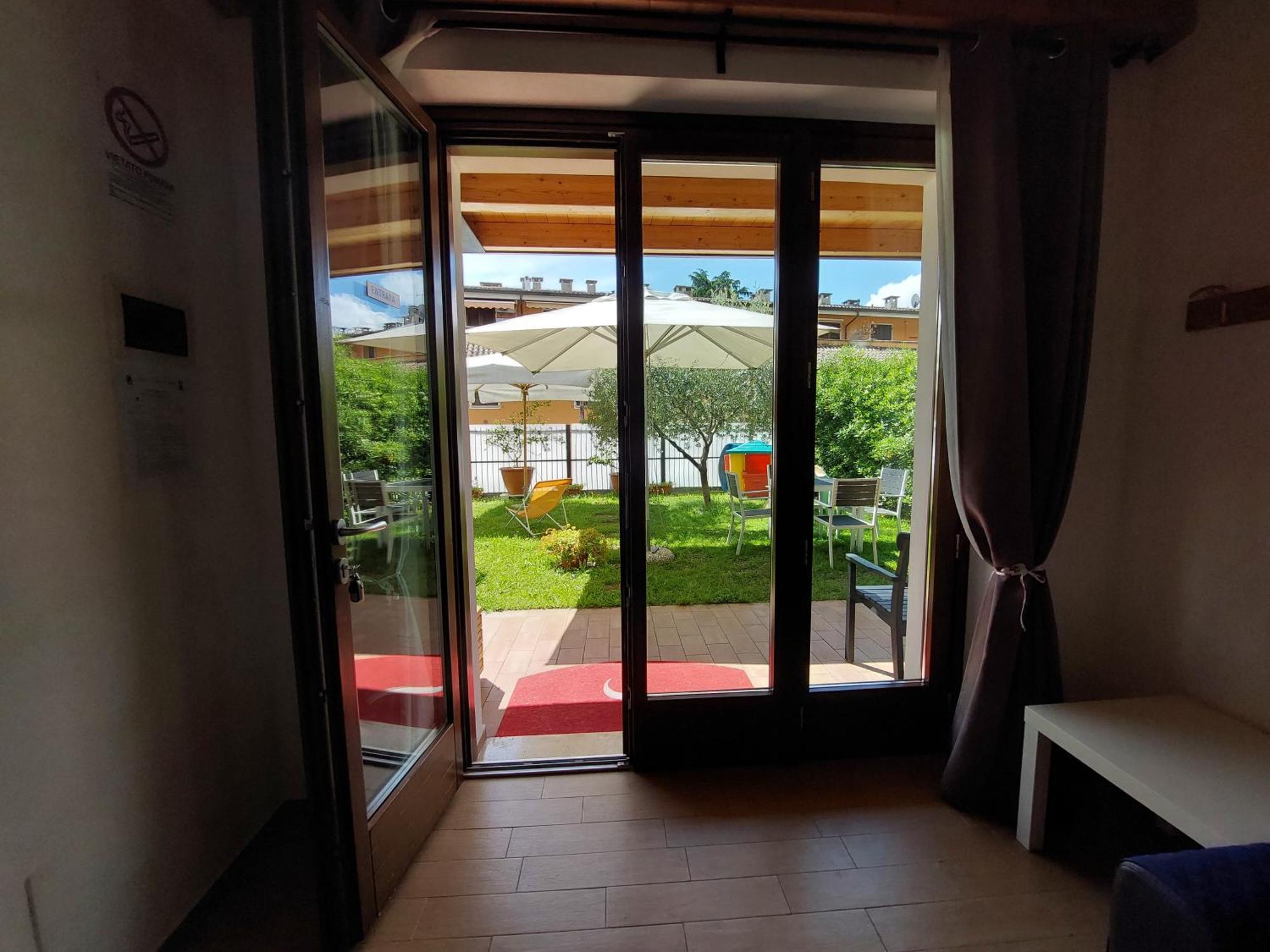 Pizzocolo Resort Fasano Gardone Riviera Extérieur photo